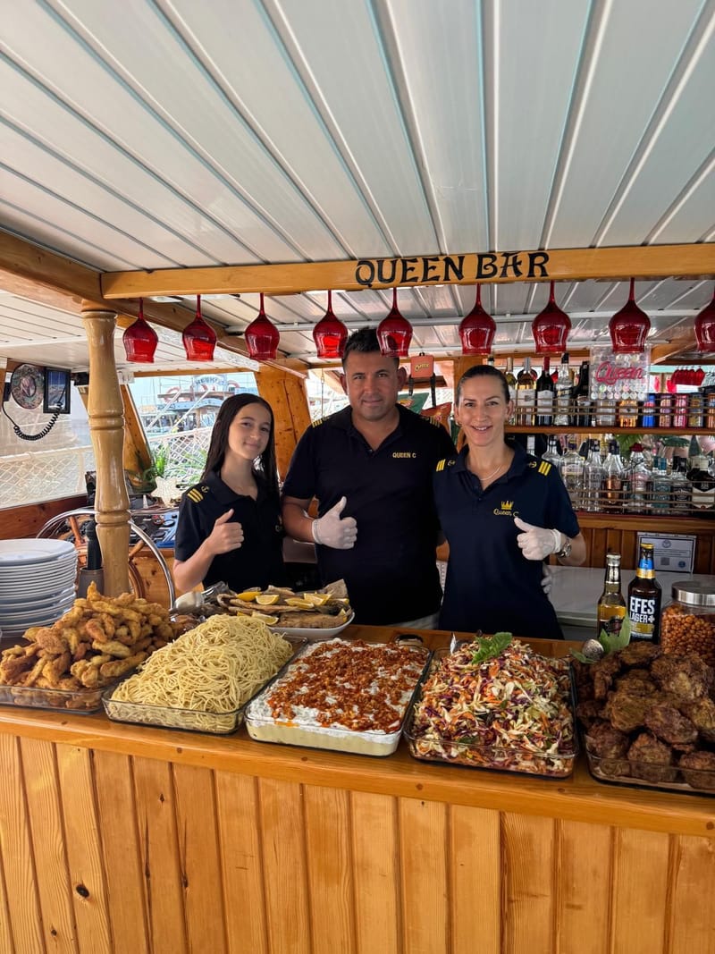 Queen C Boat Tour — On the water (8)