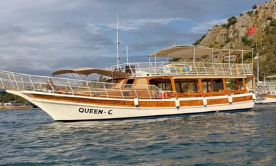 Queen C — Queen C · Çayağzı, Demre